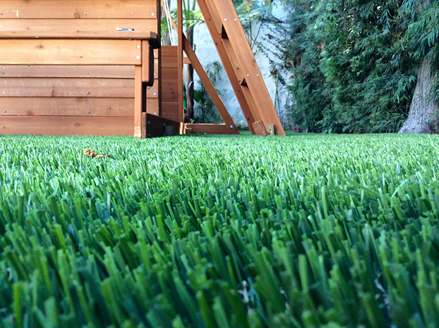 Eco-Friendly Artificial Grass for Playgrounds in Dallas, TX