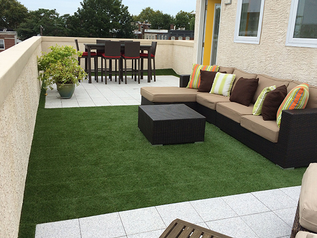 Residential Artificial Grass for Rooftops in Dallas, TX